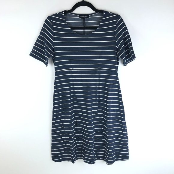 Isabella Oliver Maternity Fit & Flare Dress Striped Short Sleeve Blue 2 US 6 - Picture 1 of 4